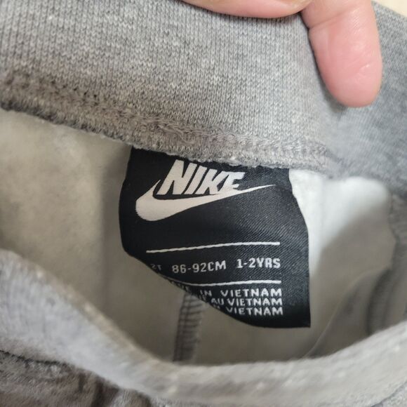 Nike Gray Jogger Pants 1-2Yrs - Picture 3 of 3